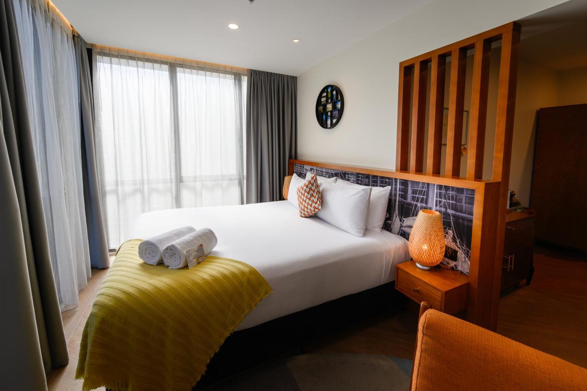 Ohtel Auckland Exterior foto A bedroom at the hotel